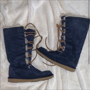 UGG BOOTS Navy Blue Lace Up